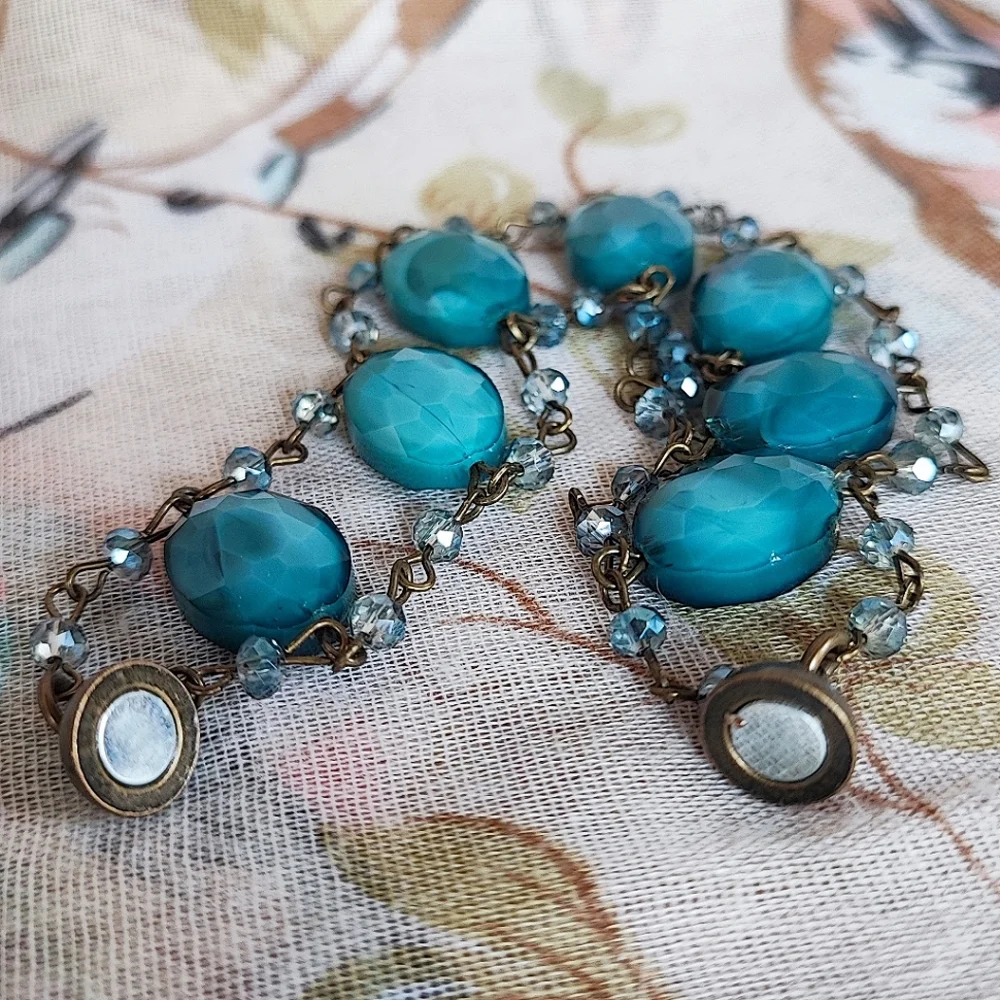 Teal Dusty Blue Glass Oval Faceted  Dual Chain Bracelet Brass Magnetic Clasp EUC